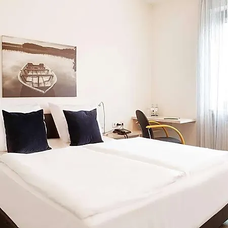 Hotel Huss Limburg 3*