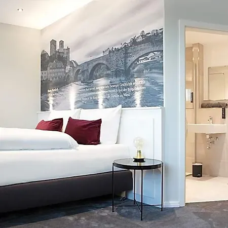Hotel Huss Limburg 3*